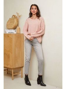 Soft Cashmere Sweter w kolorze jasnoróżowym rozmiar: 34/36. Różowe swetry oversize Soft Cashmere, bez wzorów, z kaszmiru, bez ramiączek. Za 104,99 zł.