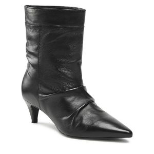 Botki GINO ROSSI. Czarne botki Gino Rossi, bez wzorów, bez obcasa, na słupku, bez zapięcia. Za 429,99 zł.