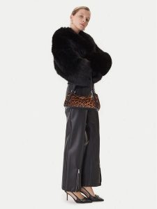 Guess Torebka HWLO75 29180 Brązowy. Brązowe torebki klasyczne Guess, z aplikacjami, ze skóry, bez dodatków. Za 369,99 zł.