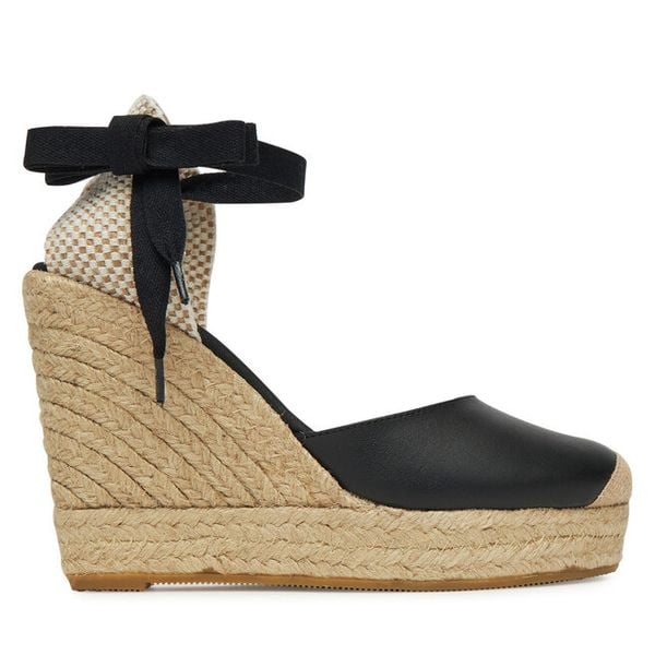 Espadryle Genuins. Czarne espadryle Genuins, bez wzorów, bez obcasa. Za 429,99 zł.