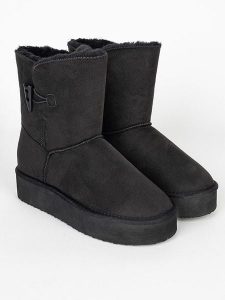 Blackfield Botki zimowe "Anais" w kolorze czarnym rozmiar: 39. Czarne botki Blackfield, na zimę, bez wzorów, z materiału, z okrągłym noskiem, bez obcasa, na platformie, bez zapięcia. Za 197,63 zł.