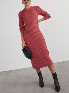 Milan Kiss Sukienka w kolorze różowym rozmiar: L. Różowe sukienki Milan Kiss, l, bez wzorów, bez kołnierzyka, bez ramiączek, midi. Za 165,99 zł.