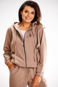 Sportowa Bluza z Kapturem i Aplikacją - Latte. Brązowe bluzy Awama, l, z aplikacjami, z bawełny, z kapturem. Za 229,90 zł.