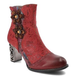 Czerwone Botki Laura Vita Eleganckie Obuwie Damskie Premium. Czerwone botki LAURA VITA, z aplikacjami, ze skóry, bez obcasa, na obcasie, bez zapięcia. Za 369,00 zł.