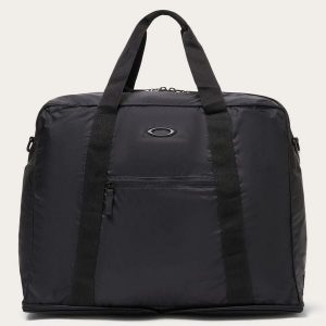 Torba podróżna Oakley PACKABLE FOS901958-02E. Czarne torby podróżne i sportowe Oakley, z aplikacjami, z materiału, na ramię. Za 272,39 zł.
