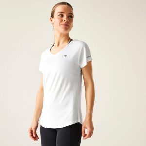 Koszulka sportowa z krótkim rękawem damska Vigilant. Białe koszulki sportowe Dare 2b, bez wzorów, bez ramiączek, na fitness i siłownię. W wyprzedaży za 59,99 zł.