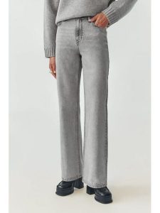 TATUUM Dżinsy "Riso" - Comfort fit - w kolorze jasnoszarym rozmiar: 38. Szare jeansy Tatuum, z aplikacjami, ze skóry, z podwyższonym stanem. Za 248,58 zł.