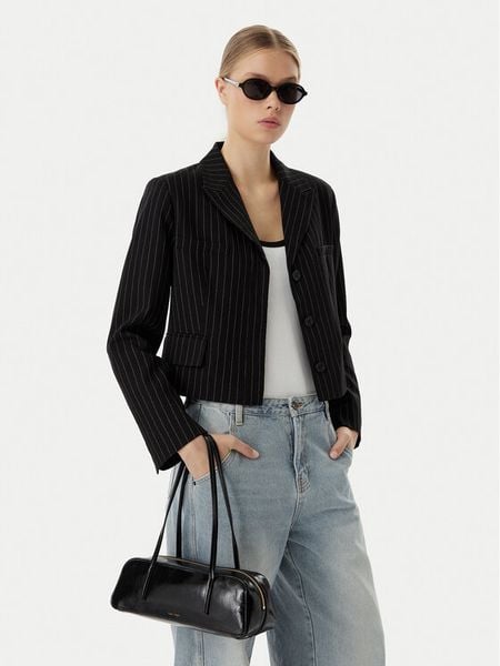 Calvin Klein Torebka Foil Logo Glossy Bauletto LV04F3638G Czarny. Czarne torebki klasyczne Calvin Klein, bez wzorów, bez dodatków. Za 489,99 zł.