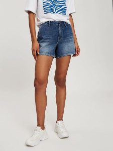 Cross Jeans Szorty dżinsowe w kolorze granatowym rozmiar: 27W. Niebieskie szorty Cross Jeans, z aplikacjami, z bawełny. Za 92,42 zł.