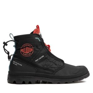 Trapery Palladium. Czarne buty zimowe Palladium, bez obcasa, bez zapięcia. Za 319,99 zł.