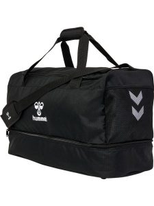 Torba sportowa Hummel Core 2.0. Czarne torby podróżne i sportowe Hummel, bez wzorów, z materiału, na ramię. Za 167,00 zł.