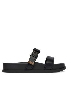 Armani Exchange Klapki XW002575 AF21266 UC001 Czarny. Czarne klapki Armani Exchange, bez wzorów, ze skóry, bez obcasa. Za 440,99 zł.
