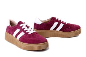 FILIPPO DP6776/26 BG bordowy, półbuty damskie. Czerwone półbuty Filippo, bez wzorów, ze skóry, bez obcasa, bez zapięcia. Za 178,42 zł.