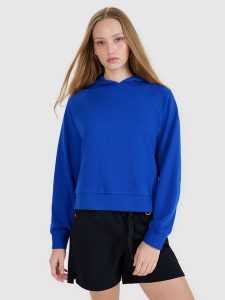 4F Bluza dresowa nierozpinana z kapturem damska - niebieska M. Niebieskie bluzy 4f, m, bez wzorów, z bawełny, z kapturem. W wyprzedaży za 99,99 zł.
