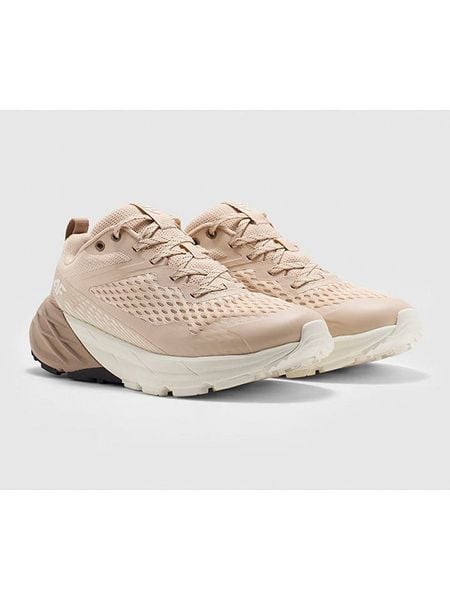 4F Buty trekkingowe "Speed Hiker" w kolorze beżowym rozmiar: 41. Brązowe buty trekkingowe 4f, z materiału, bez zapięcia. Za 250,35 zł.