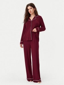 Tommy Hilfiger Piżama UW0UW05558 Czerwony Relaxed Fit. Czerwone piżamy TOMMY HILFIGER, bez wzorów, bez ramiączek. Za 299,99 zł.