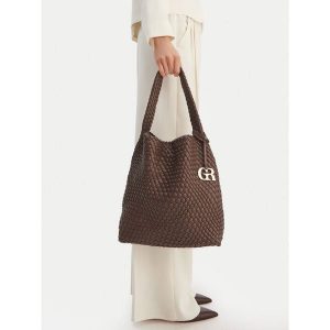 Torebka GINO ROSSI. Brązowe torebki klasyczne Gino Rossi, bez wzorów, bez dodatków. Za 299,99 zł.