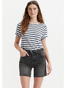 Levi's Koszulka w kolorze biało-granatowym rozmiar: M. Białe bluzki Levi's®, m, bez wzorów, z bawełny, bez kołnierzyka, bez ramiączek. Za 92,21 zł.