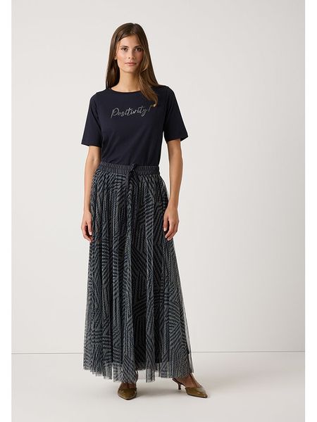 More & More Koszulka w kolorze czarnym rozmiar: 40. Czarne bluzki More & More, bez wzorów, z bawełny, bez kołnierzyka, bez ramiączek. Za 109,26 zł.