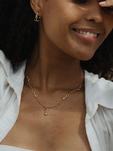 Paul Hewitt Naszyjnik z zawieszką - dł. 45 cm rozmiar: onesize. Żółte naszyjniki Paul Hewitt, ze stali. Za 196,24 zł.