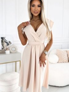 Sukienka Model Scarlett 348-7 Beige - Numoco. Brązowe sukienki NUMOCO, na ślub cywilny, l, bez wzorów, z elastanu, eleganckie, bez kołnierzyka, bez ramiączek, rozkloszowane. Za 334,28 zł.