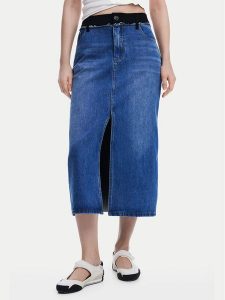 Desigual Spódnica jeansowa 25SWFD02 Niebieski Regular Fit. Niebieskie spódnice Desigual, m, bez wzorów, z jeansu. Za 279,99 zł.