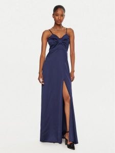 Rinascimento Sukienka wieczorowa CFC0120638003 Granatowy Regular Fit. Niebieskie kombinezony Rinascimento, l, bez wzorów, z syntetyku, wizytowe, bez kołnierzyka, bez ramiączek. Za 319,99 zł.