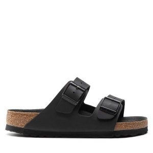 Klapki Birkenstock. Czarne klapki Birkenstock, bez wzorów, bez obcasa. Za 339,99 zł.