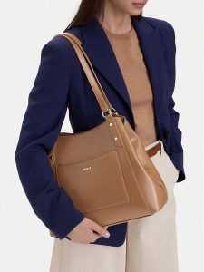 MEXX Torebka CEO-MEXX-S-007-07 Brązowy. Brązowe torebki klasyczne Mexx, bez wzorów, ze skóry, bez dodatków. Za 229,99 zł.