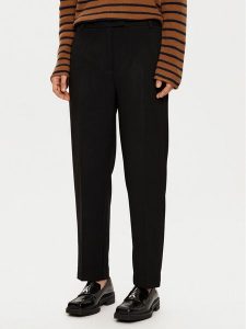 Tommy Hilfiger Chinosy WW0WW44090 Czarny Regular Fit. Czarne chinosy TOMMY HILFIGER, bez wzorów, z syntetyku. Za 329,99 zł.