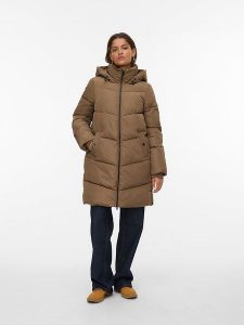 Vero Moda Kurtka pikowana w kolorze jasnobrązowym rozmiar: XL. Brązowe kurtki Vero Moda, xl, bez wzorów, bez kaptura. Za 228,38 zł.