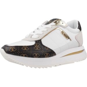 Buty GUESS FLPEG3 FAL12 Biały. Białe buty trekkingowe Guess, ze skóry, bez zapięcia. Za 540,99 zł.