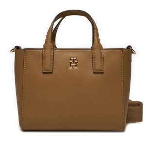 Torebka Tommy Hilfiger. Brązowe torebki klasyczne TOMMY HILFIGER, bez wzorów, bez dodatków. Za 329,99 zł.