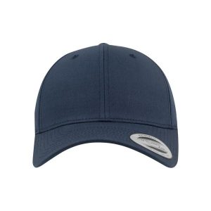 Czapka Flexfit curved Classique. Czarne czapki FLEXFIT, bez wzorów, z bawełny, klasyczne. Za 67,65 zł.