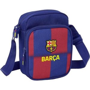 Praktyczna torba boczna Barcelony 25-26. Niebieskie torby podróżne i sportowe FC BARCELONA, bez wzorów. Za 99,00 zł.