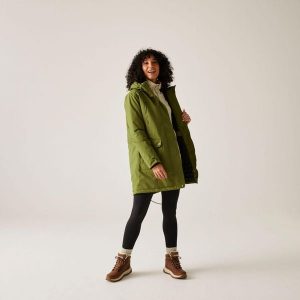 Kurtka damska przejściowa ocieplana przeciwdeszczowa Valenta. Zielone kurtki Regatta, bez wzorów, z puchu, bez kaptura. Za 399,99 zł.