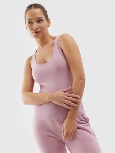 4F Top slim gładki damski - różowy M. Czerwone topy 4f, m, bez wzorów, z bawełny, sportowe, bez kołnierzyka, bez ramiączek. W wyprzedaży za 19,99 zł.