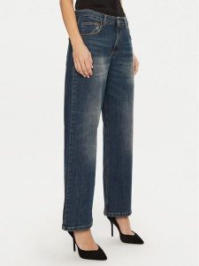 Rinascimento Jeansy CFC0120191003 Granatowy Boyfriend Fit. Niebieskie jeansy Rinascimento, bez wzorów, z bawełny. Za 259,99 zł.