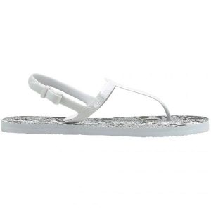 Sandały Puma Cozy Sandal Wns 375213 03 białe. Białe sandały bez wzorów, z materiału, bez obcasa, bez zapięcia. Za 94,81 zł.