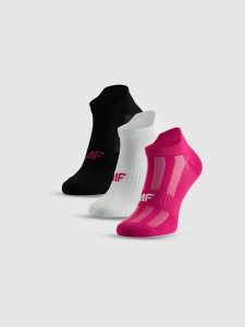 4F Skarpetki treningowe krótkie (3-pack) damskie - czarne+białe+różowe 39-42. Białe skarpetki 4f, bez wzorów. Za 44,99 zł.