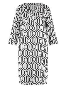 Gerry Weber Sukienka w kolorze biało-czarnym rozmiar: 38. Białe sukienki Gerry Weber, na imprezę, s, bez wzorów, z wiskozy, klasyczne, bez kołnierzyka, bez ramiączek, mini. Za 154,07 zł.