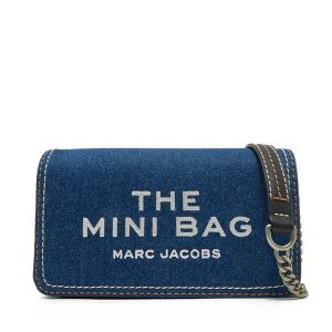 Torebka Marc Jacobs. Niebieskie torebki klasyczne Marc Jacobs, bez wzorów, z denimu, bez dodatków. Za 689,99 zł.