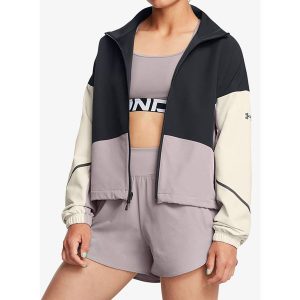 Kurtka wiatrówka damska Under Armour UA Unstoppable Jacket. Czarne kurtki Under Armour, xs, bez wzorów, bez kaptura. Za 382,99 zł.