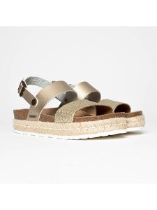 Sunbay Sandały "Kalmie" w kolorze złotym rozmiar: 36. Żółte sandały Sunbay, bez wzorów, z otwartym noskiem, bez obcasa, na platformie, bez zapięcia. Za 118,56 zł.