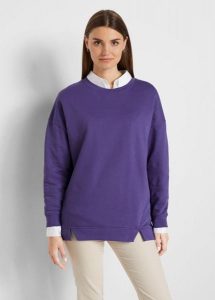 Bluza oversize z mieszanki bawełny. Fioletowe bluzy bonprix, bez wzorów, z bawełny, bez kaptura. Za 84,99 zł.