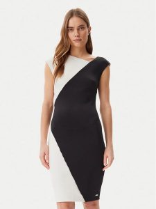 Calvin Klein Sukienka koktajlowa K20K208141 Czarny Slim Fit. Czarne kombinezony Calvin Klein, bez wzorów, z syntetyku, wizytowe, bez kołnierzyka, bez ramiączek. Za 469,99 zł.