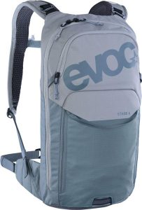 Plecak rowerowy Evoc Stage 6 - stone/steel. Zielone plecaki EVOC. Za 545,51 zł.