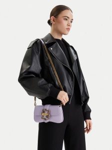 Just Cavalli Torebka 80RA4BA7 ZSA89 Fioletowy. Fioletowe torebki klasyczne Just Cavalli, bez wzorów, ze skóry, bez dodatków. Za 591,99 zł.