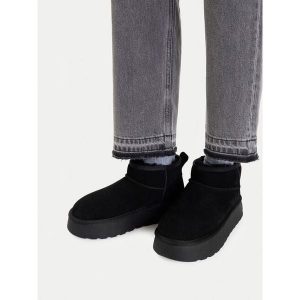 Śniegowce Badura. Czarne buty zimowe Badura, bez obcasa, bez zapięcia. Za 229,99 zł.