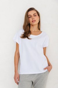 T-SHIRT ALICE BIAŁY One size - Flawless. Białe t-shirty Flawless, uniwersalny, bez wzorów, z bawełny, bez kołnierzyka, bez ramiączek. Za 167,00 zł.